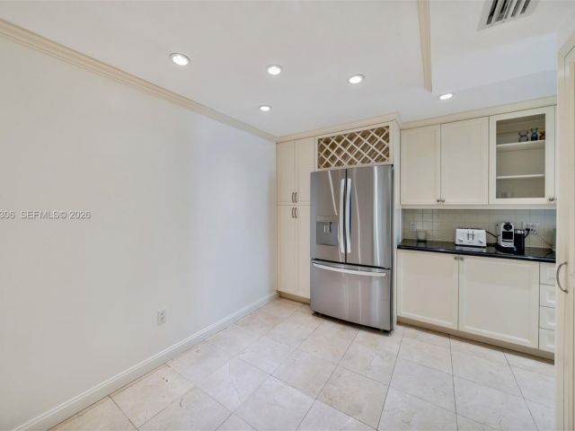 Apartment for sale  Unit #19H - photo 7506902