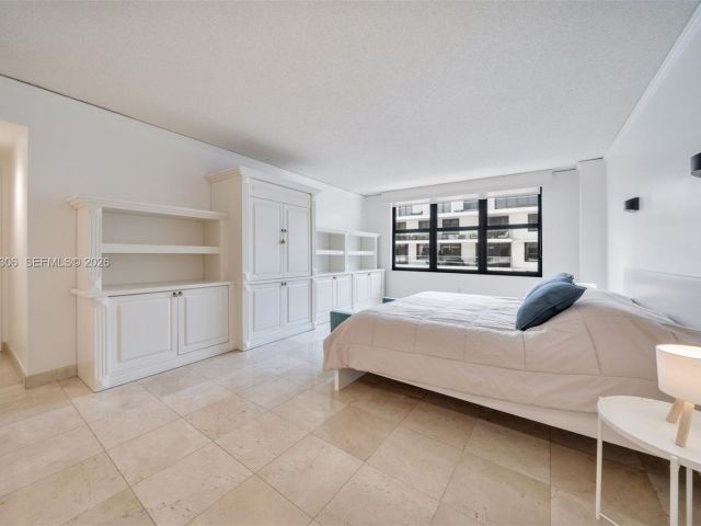 Apartment for sale  Unit #19H - photo 7506905