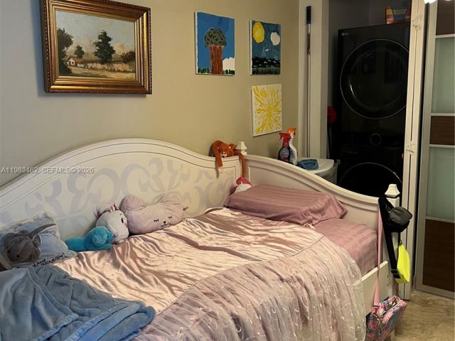 Apartment for rent  Unit #919 - photo 7516013