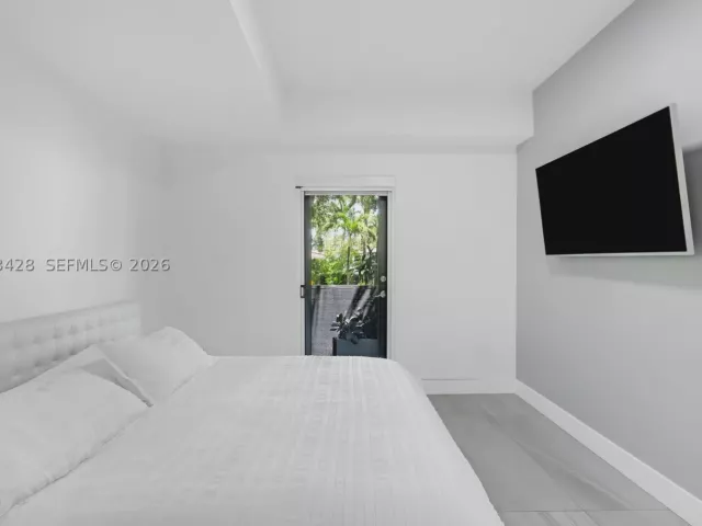 4-bedroom home for sale in Bay Harbor Islands - 1065 99th St - MondialRealty