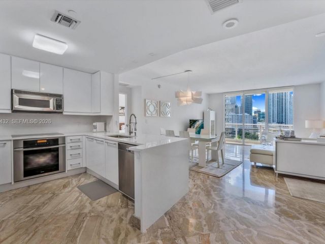 Apartment for sale  Unit #1409 - photo 7471709