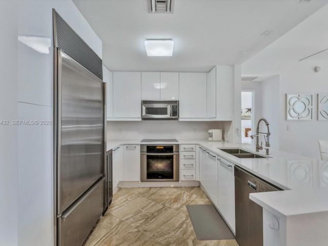 Apartment for sale  Unit #1409 - photo 7471716