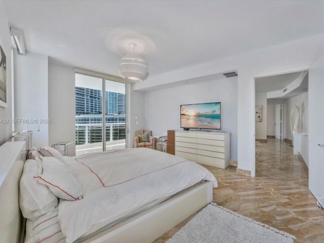 Apartment for sale  Unit #1409 - photo 7471720