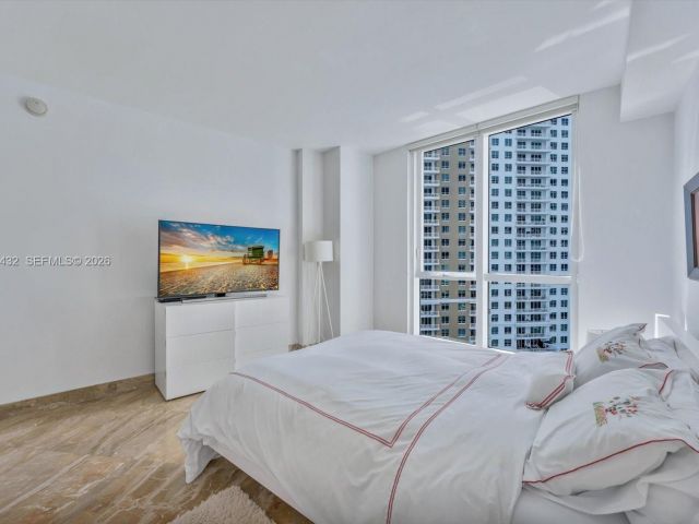 Apartment for sale  Unit #1409 - photo 7471727