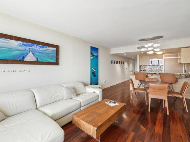 Apartment for rent  Unit #3606 - photo 7500398