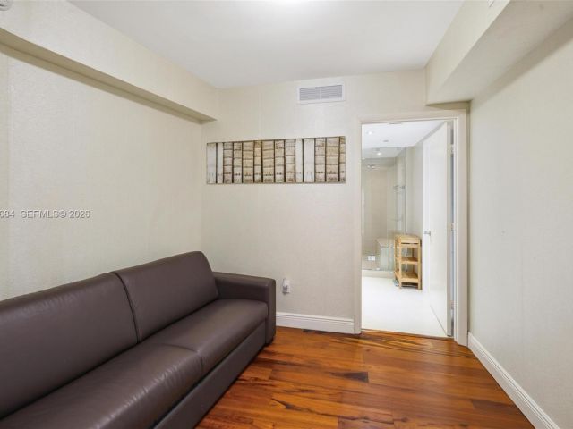 Apartment for rent  Unit #3606 - photo 7500414