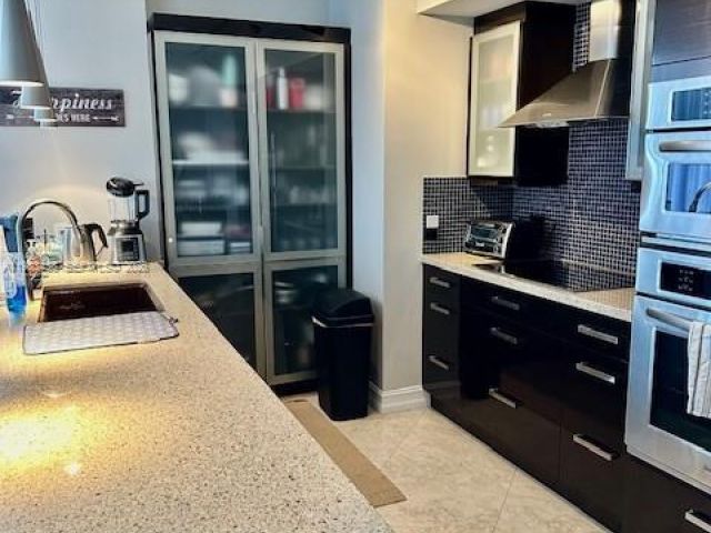 Apartment for rent  Unit #4006 - photo 7499278