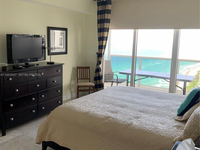 Apartment for rent  Unit #2503 - photo 7499300