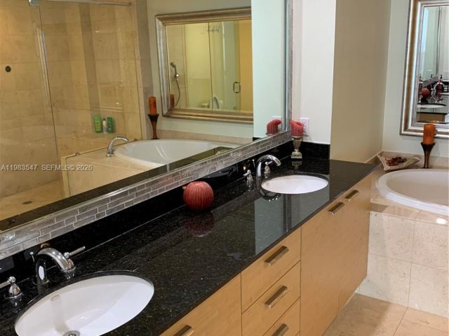 Apartment for rent  Unit #2503 - photo 7499303