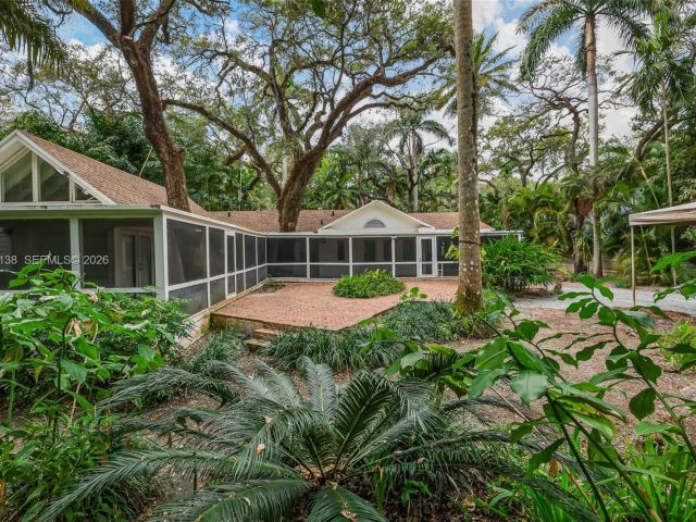 Home for sale at 2925 Seminole St - photo 7464490