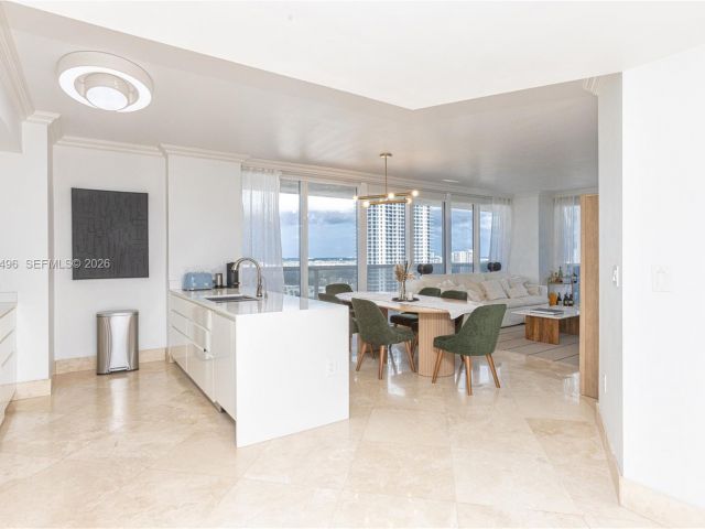 Apartment for rent  Unit #2108 - photo 7499317