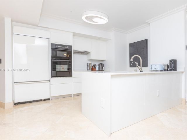 Apartment for rent  Unit #2108 - photo 7499319