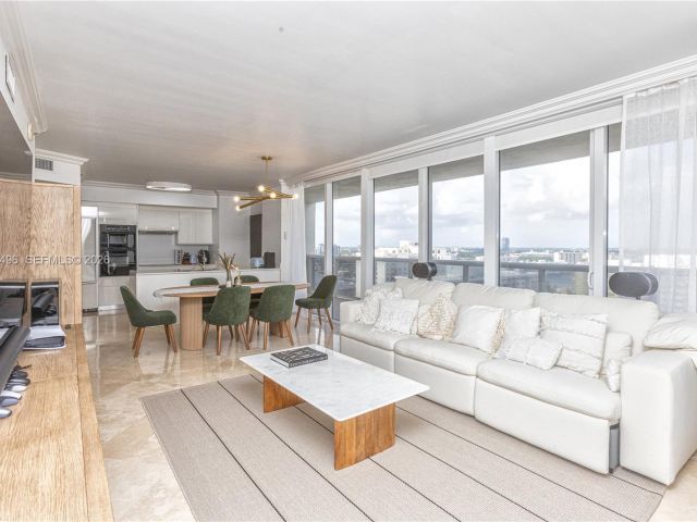 Apartment for rent  Unit #2108 - photo 7499321