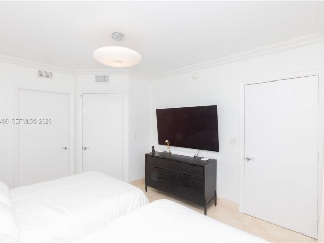 Apartment for rent  Unit #2108 - photo 7499330