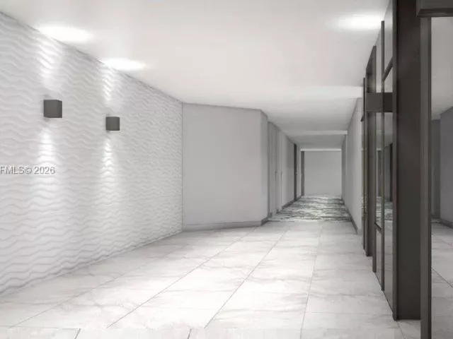 1-bedroom condo for rent in Miami Beach - 2555 Collins Ave 1707 - MondialRealty