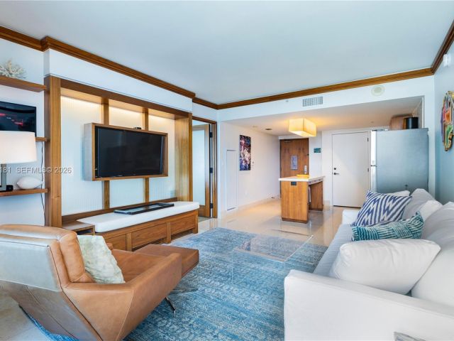 Apartment for rent  Unit #612 - photo 7532845