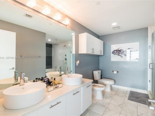 Apartment for sale  Unit #3506 - photo 7477940