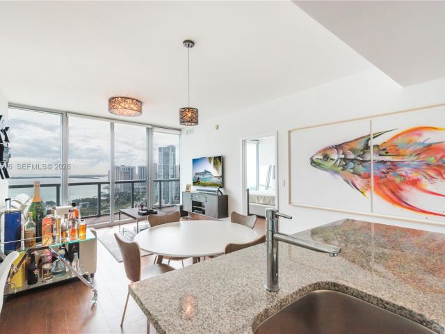 Apartment for sale  Unit #3506 - photo 7477943