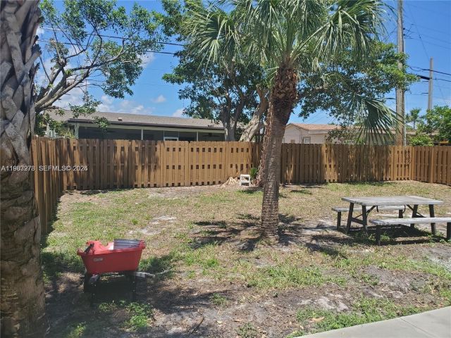 Home for rent at 831 SW 14th Ct - photo 7486841