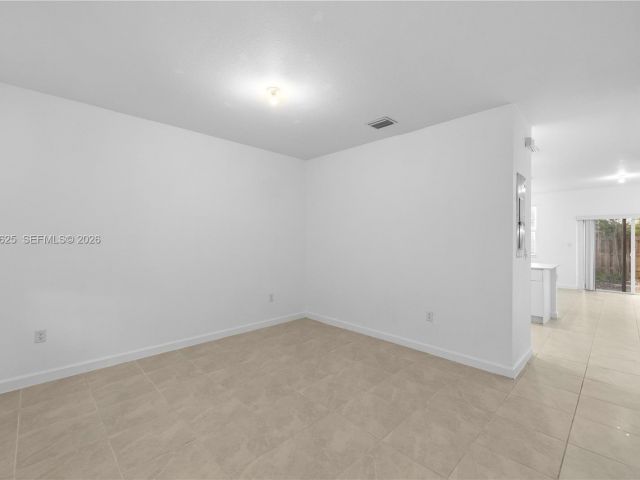 3-bedroom home for rent in Miami - 12258 NW 24th Pl - MondialRealty