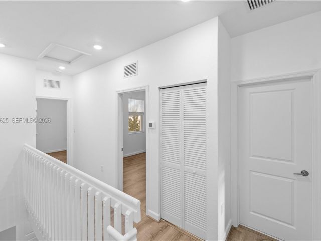 3-bedroom home for rent in Miami - 12258 NW 24th Pl - MondialRealty