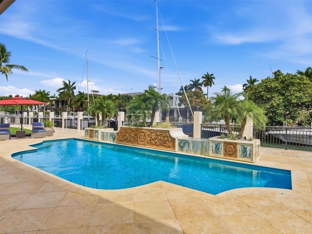 Home for rent at 628 Coral Way - photo 7482168