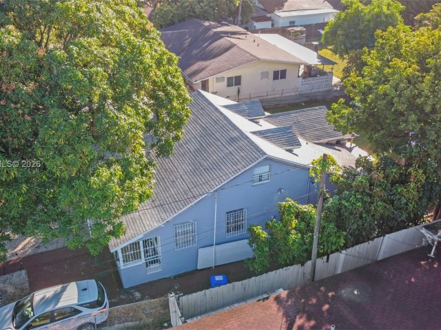 Home for sale at 2142 NW 33rd St - photo 7516966