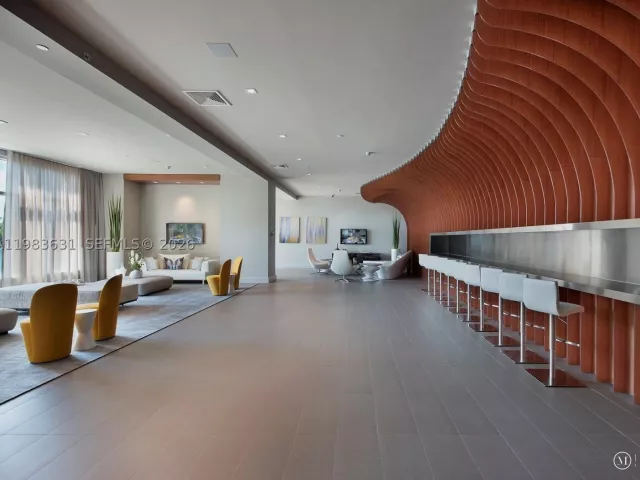 2-bedroom condo for sale in Sunny Isles Beach - 300 Sunny Isles Blvd 4-805 - MondialRealty