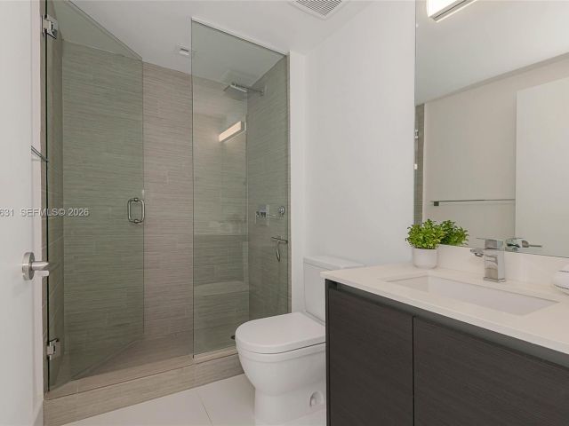 Apartment for sale  Unit #4-805 - photo 7489977