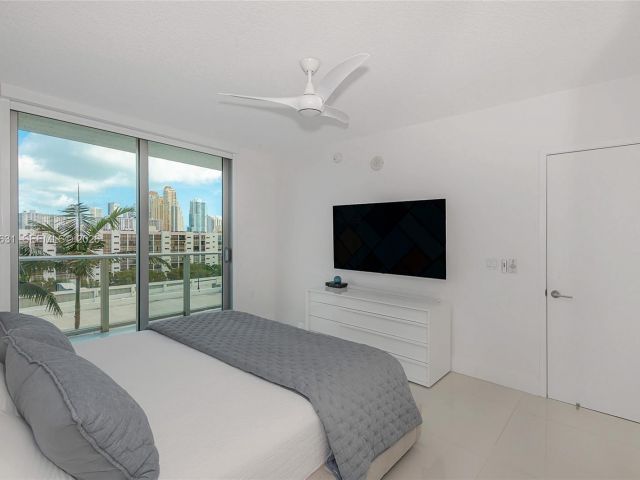 Apartment for sale  Unit #4-805 - photo 7489980