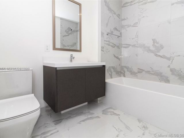 Apartment for rent  Unit #3601 - photo 7525141