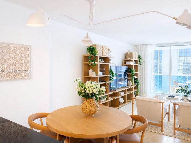 Apartment for rent  Unit #1501 - photo 7510120