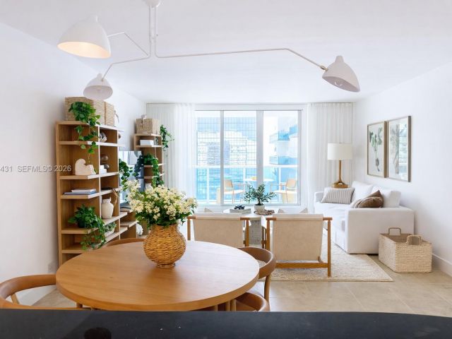 Apartment for rent  Unit #1501 - photo 7510121