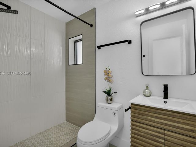 Home for rent at 7501 Raleigh St - photo 7472742