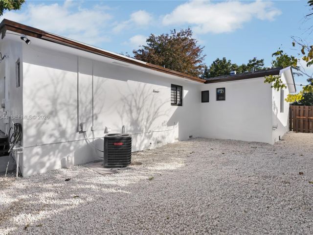 Home for rent at 7501 Raleigh St - photo 7472747