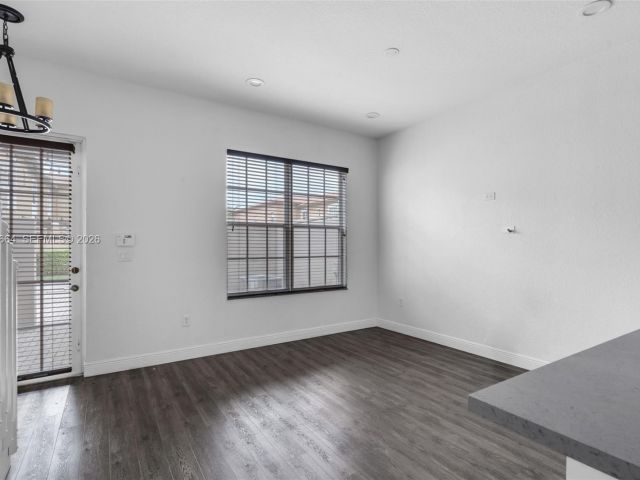 2-bedroom home for rent in Pembroke Pines - 624 SW 147th Ave 624 - MondialRealty