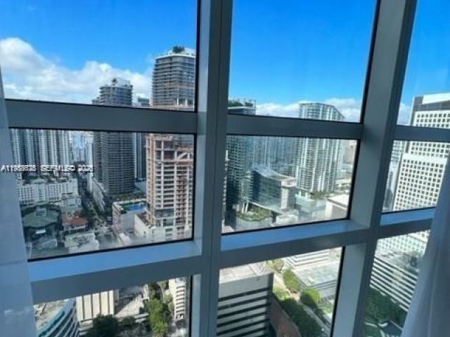 Apartment for sale  Unit #4100 - photo 7461450