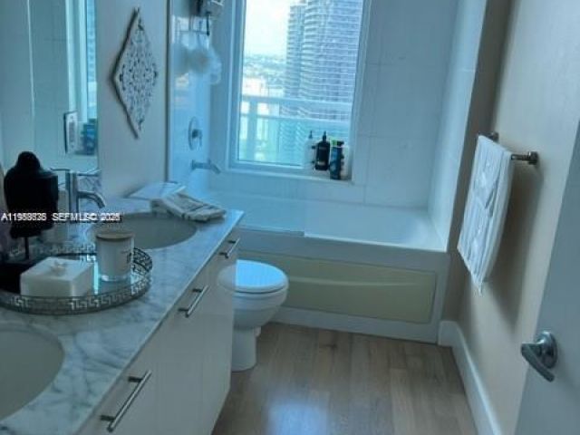 Apartment for sale  Unit #4100 - photo 7461453