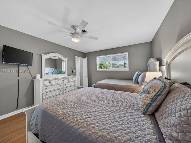 Home for rent at 2161 NE 62nd Ct - photo 7482046