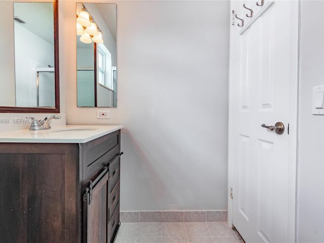 Home for sale at 505 Heron Dr - photo 7522322