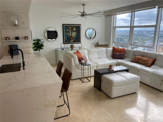 Apartment for rent  Unit #3507 - photo 7499269