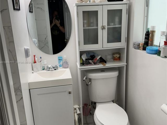 Home for sale at 700 SW 28th Ter - photo 7481585