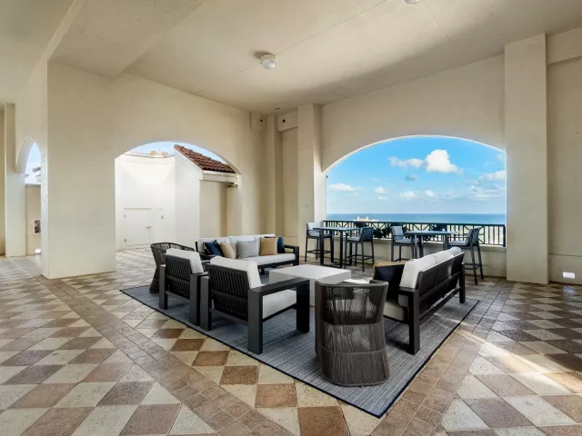 1-bedroom condo for rent in West Palm Beach - 701 S Olive Avenue 1209 - MondialRealty