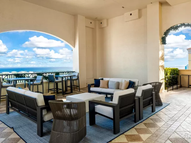 1-bedroom condo for rent in West Palm Beach - 701 S Olive Avenue 1209 - MondialRealty