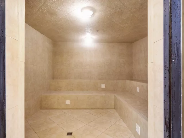 1-bedroom condo for rent in West Palm Beach - 701 S Olive Avenue 1209 - MondialRealty