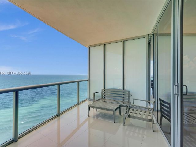 Apartment for sale  Unit #2003 - photo 7498625