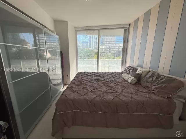 2-bedroom condo for sale in Miami - 495 Brickell Ave 511 - MondialRealty