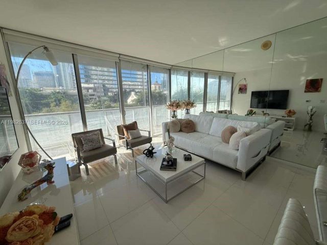 Apartment for sale  Unit #511 - photo 7520249