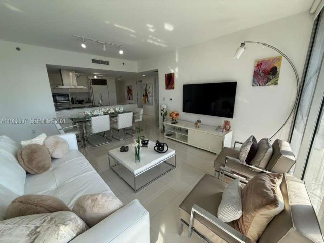 Apartment for sale  Unit #511 - photo 7520253