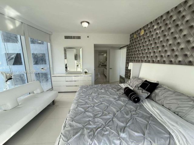 Apartment for sale  Unit #511 - photo 7520256